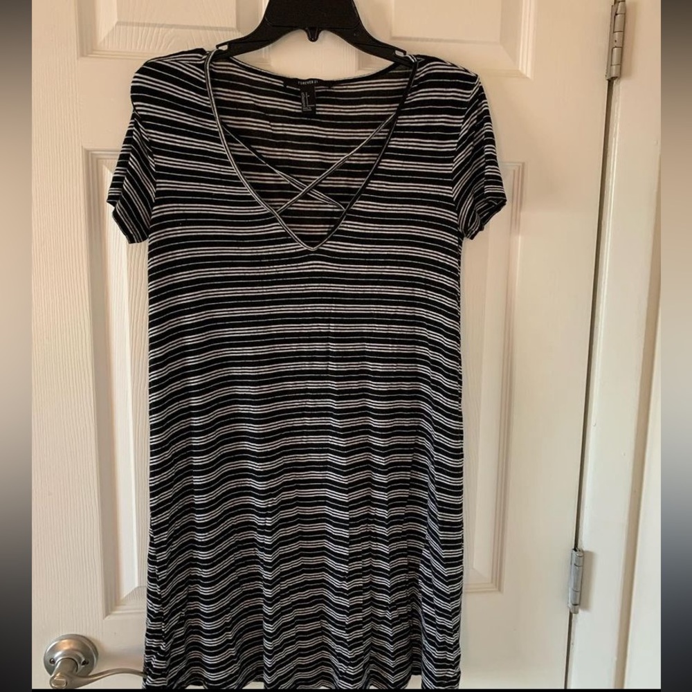 Black and white summer dress